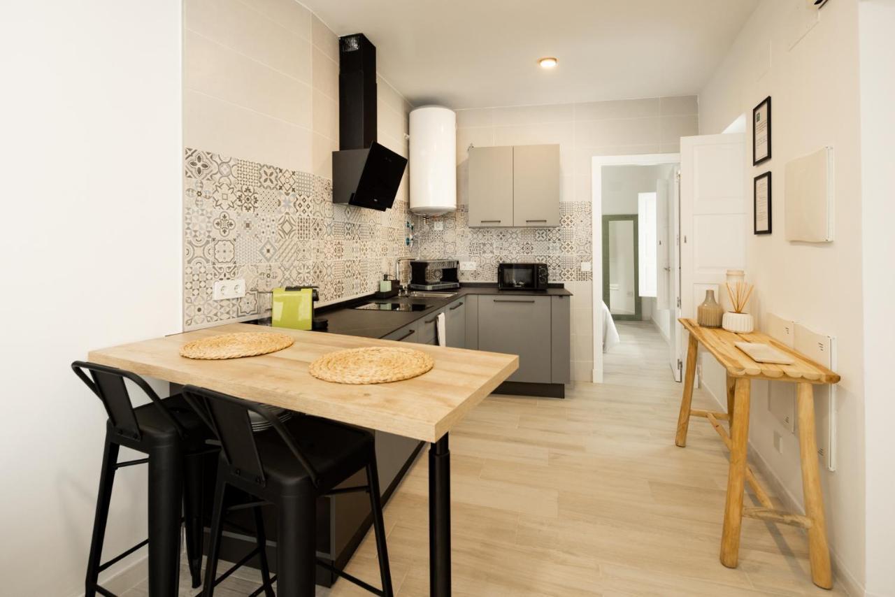 Apartamento Mucha Vida Little Apartments 加的斯 外观 照片